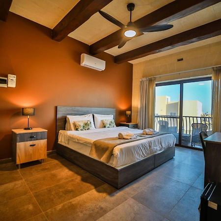 49 Sunrise Lodge Għajnsielem 외부 사진