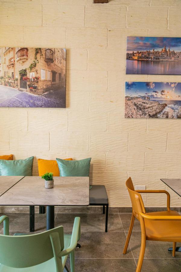 49 Sunrise Lodge Għajnsielem 외부 사진
