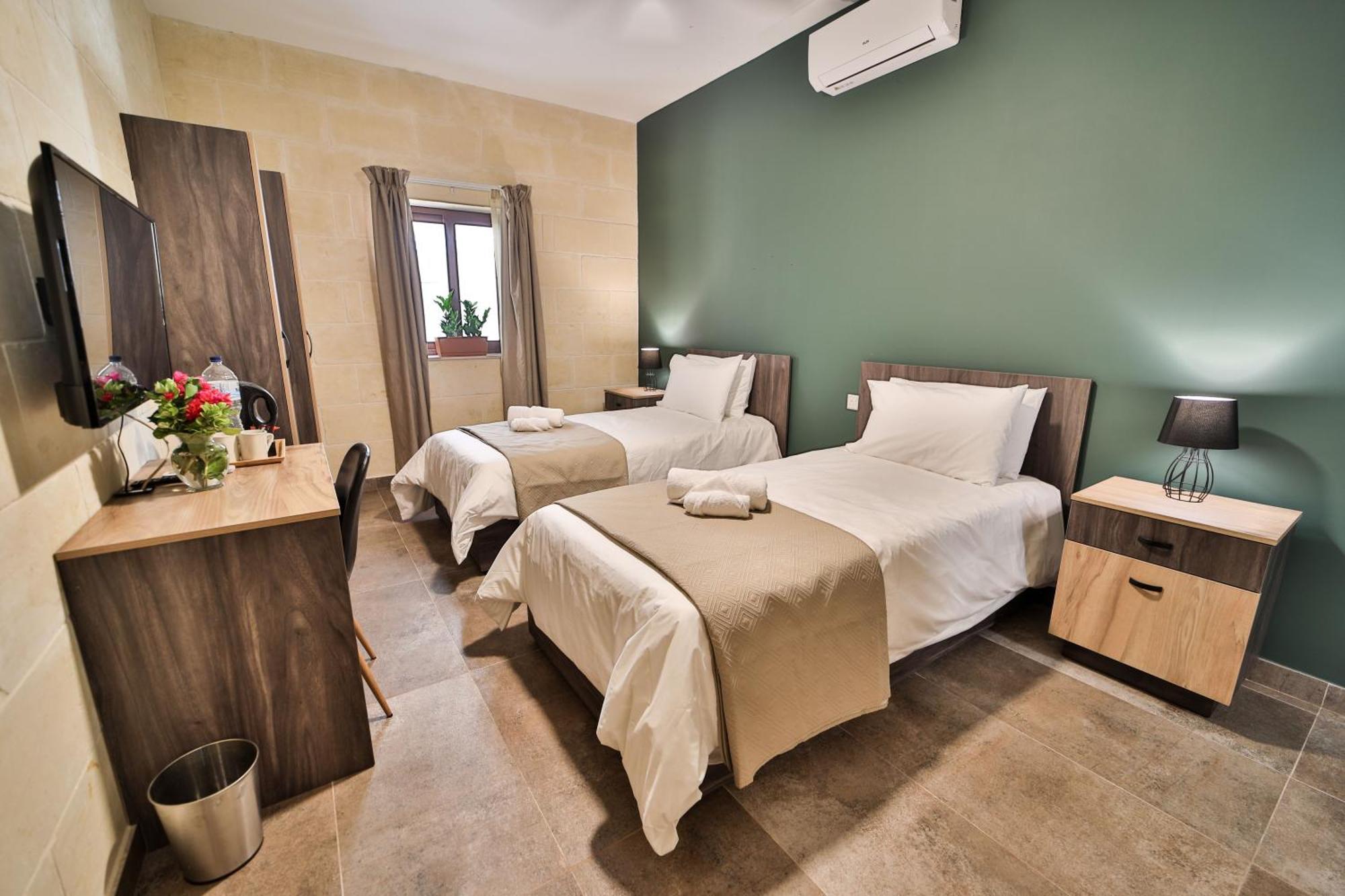 49 Sunrise Lodge Għajnsielem 외부 사진