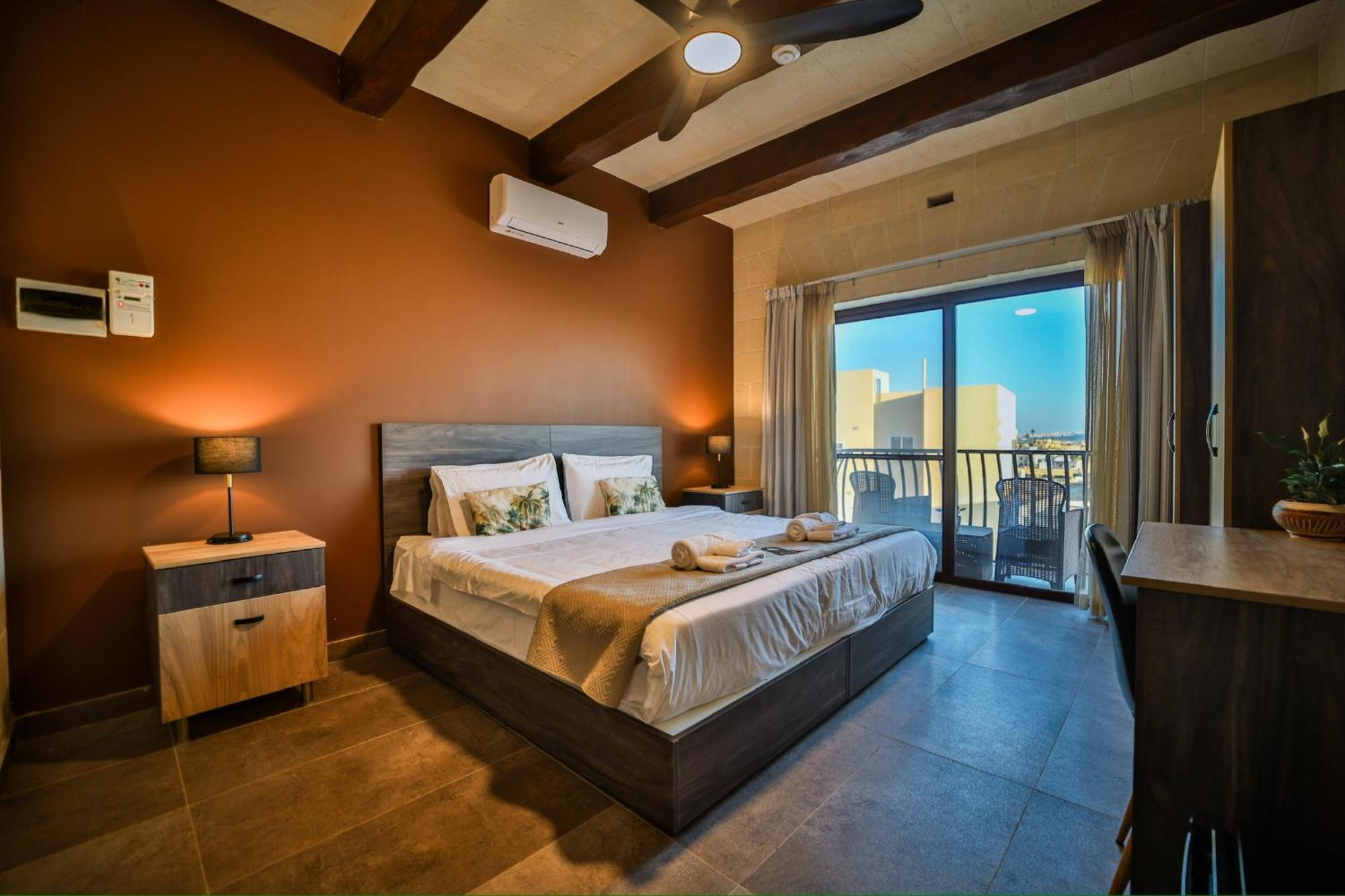 49 Sunrise Lodge Għajnsielem 외부 사진