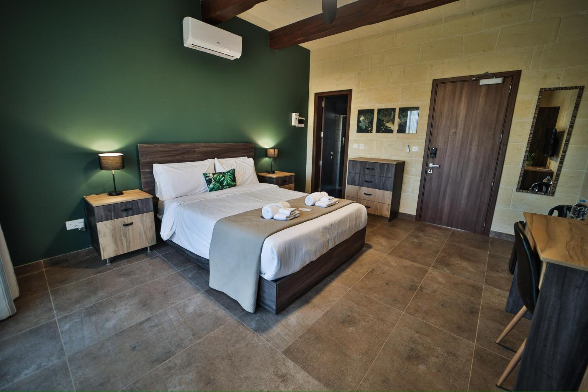 49 Sunrise Lodge Għajnsielem 외부 사진