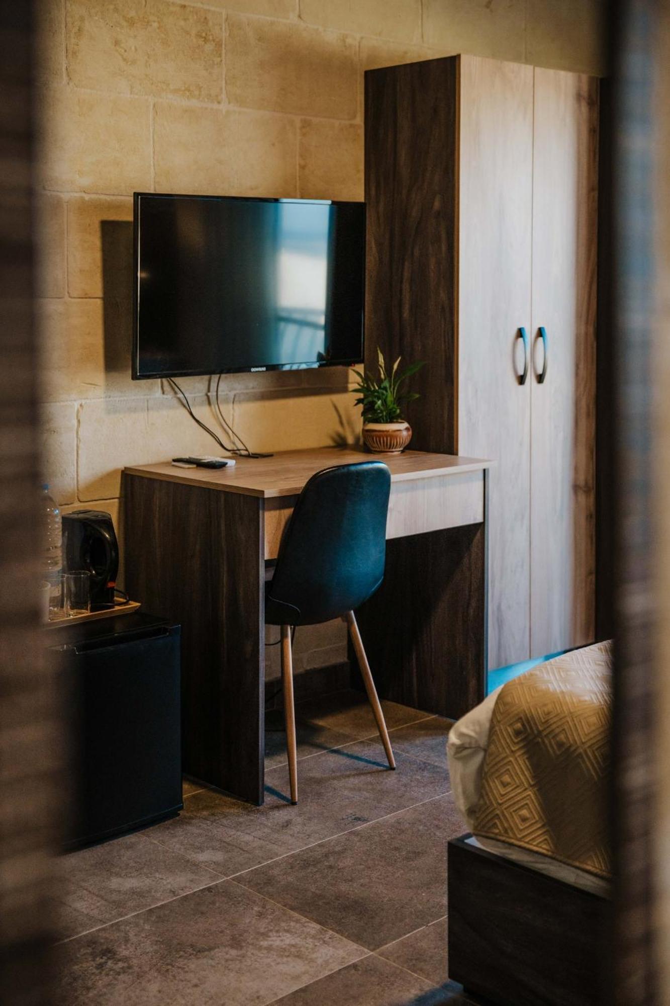 49 Sunrise Lodge Għajnsielem 외부 사진